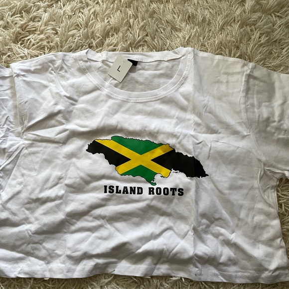 Jamaica Map Crop Top and Shorts NEW - Picture 2 of 7